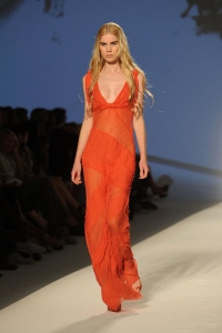 модные цвета 2012 Alberta Ferretti