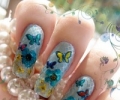 Дизайн ногтей с сухоцветами - необычно и актуально